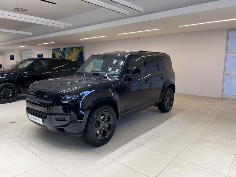 Land Rover Defender 110 3.0d i6 mhev X-Dynamic SE awd 200cv auto nuova a Forli'