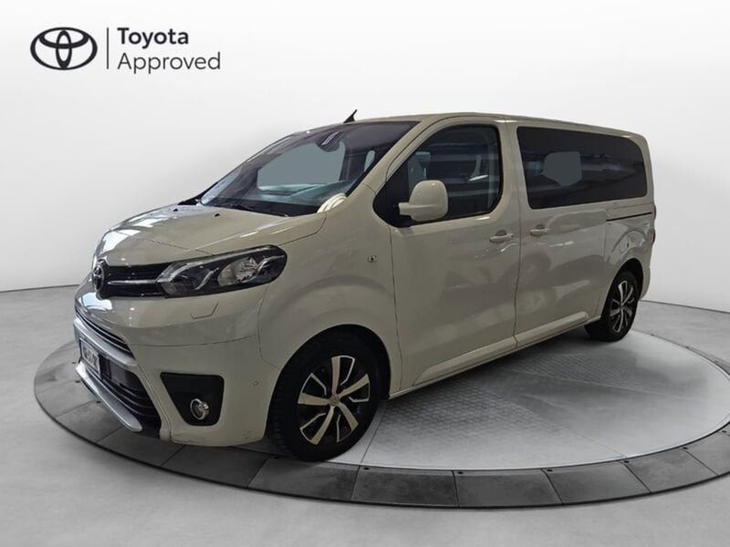 Toyota Proace Verso Verso 2.0d 144cv S&S L1 Executive D 8p.ti nuova a Vicenza