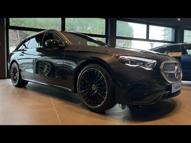 Mercedes-Benz Classe E Station Wagon All-Terrain 220 d Premium 4matic auto nuova a Pisa