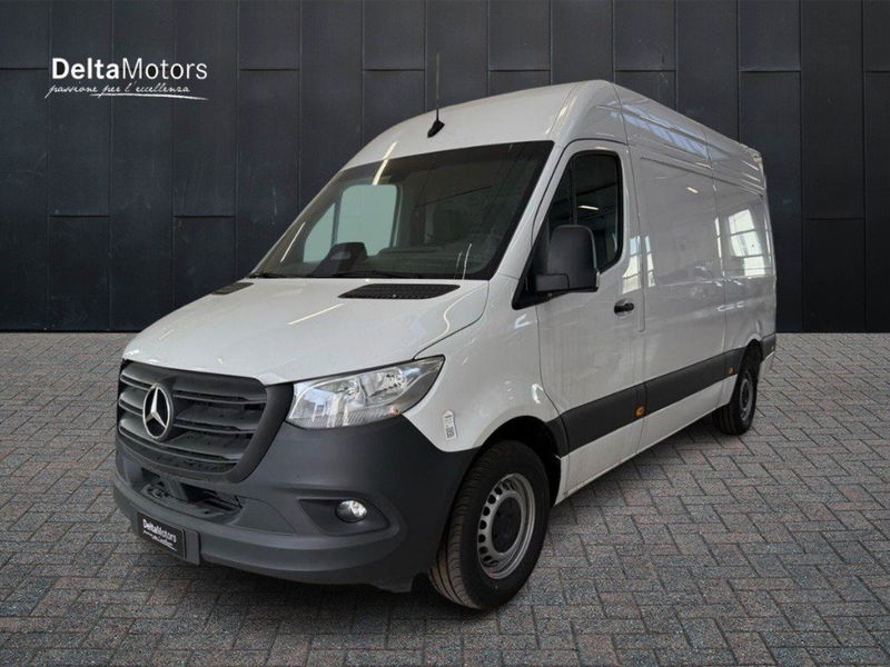 Mercedes-Benz Sprinter F32/35 319 CDI TN Furgone Pro nuova a Rimini
