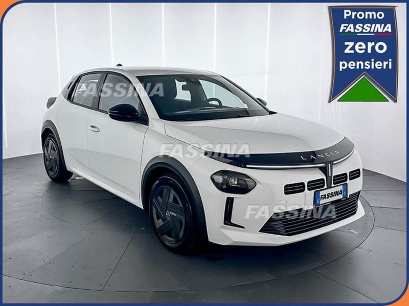 Lancia Ypsilon 1.2 mhev 110cv e-dct del 2025 usata a Milano