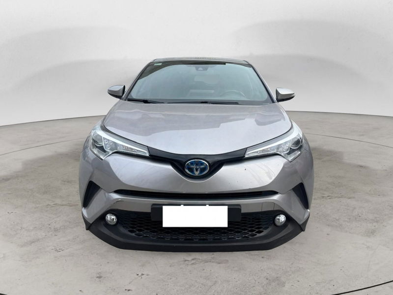 Toyota Toyota C-HR 1.8 Hybrid E-CVT Trend del 2017 usata a Parete