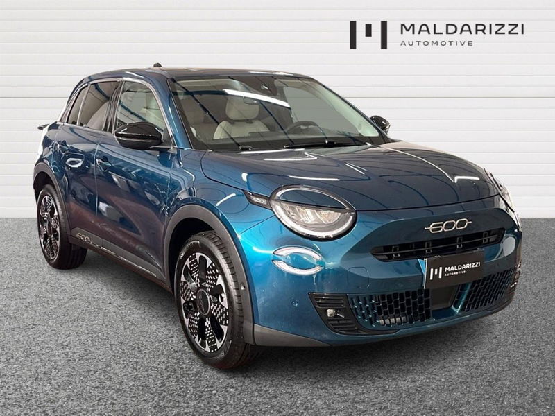Fiat 600 1.2 hybrid La Prima 110cv auto del 2024 usata a Taranto