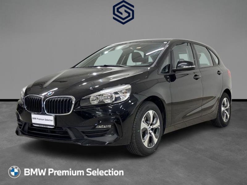 BMW Serie 2 Active Tourer 216d  Business del 2019 usata a Elmas