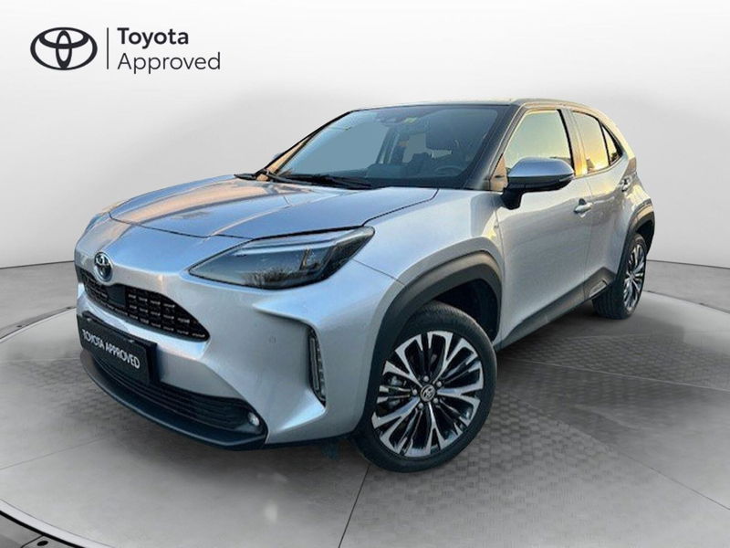 Toyota Yaris Cross 1.5 Hybrid 5p. E-CVT Lounge del 2022 usata a Curno