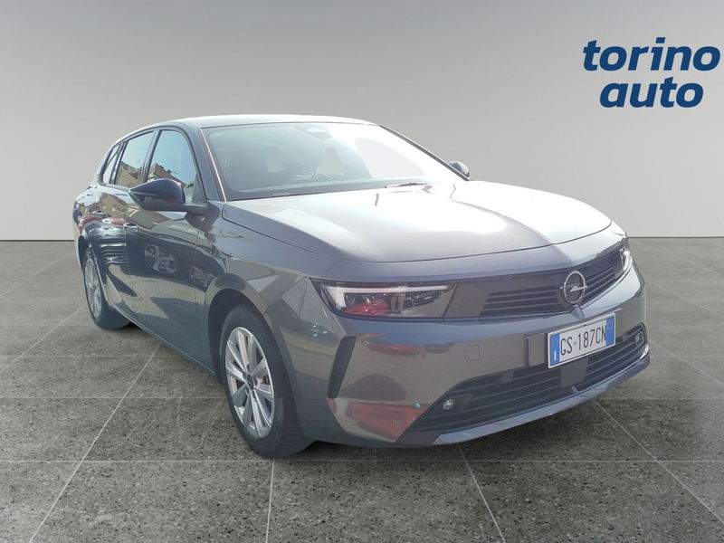 Opel Astra Station Wagon Sports 1.5 Edition s&s 130cv at8 del 2024 usata a Cherasco
