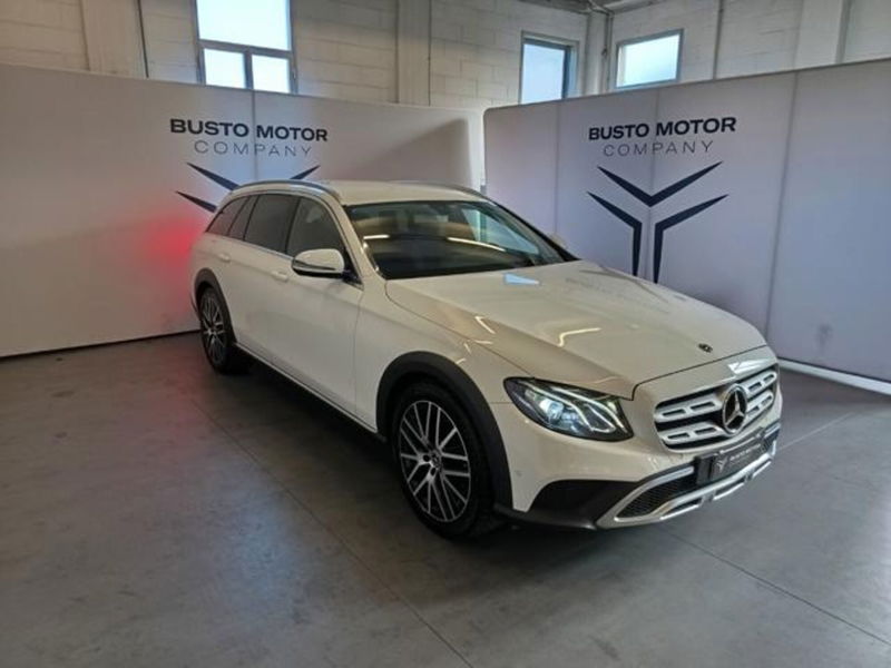 Mercedes-Benz Classe E Station Wagon 220 d 4Matic Auto Premium All-Terrain del 2019 usata a Olgiate Olona