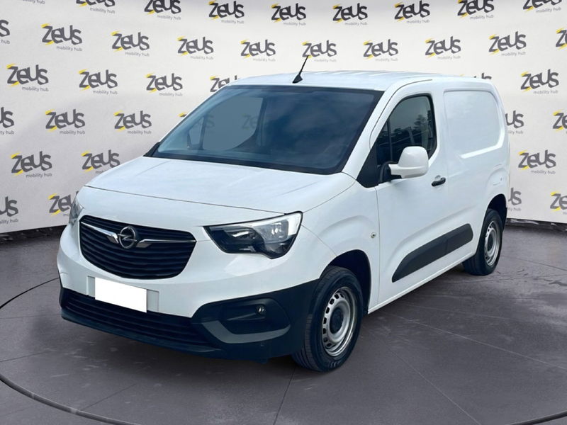 Opel Combo Life life N1 1.5d 100cv Edition Plus S&S L1H1 mt6 del 2021 usata a Imola