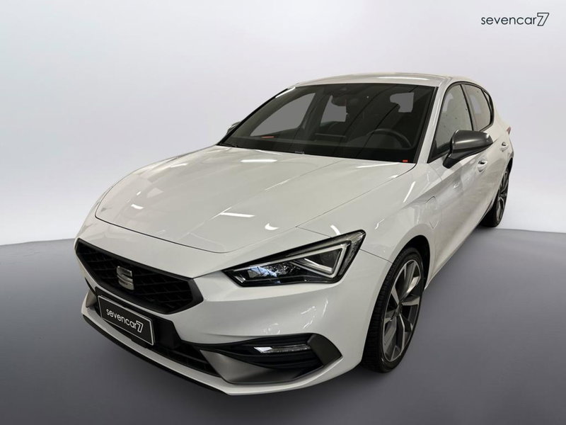 SEAT Leon 1.4 e-HYBRID 204 CV DSG FR del 2021 usata a Verona