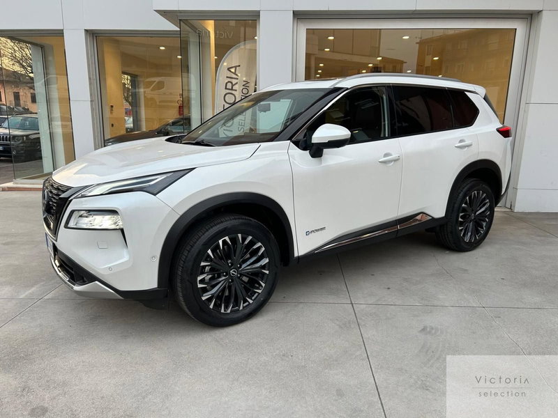 Nissan X-Trail 1.5 e-power Tekna 2wd nuova a Brescia