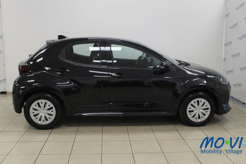 Mazda Mazda2 Hybrid 1.5 VVT e-CVT Full Hybrid Electric Select nuova a San Mauro Torinese