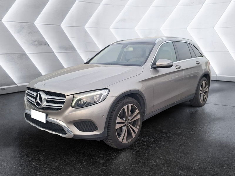 Mercedes-Benz GLC SUV 250 d 4Matic Sport del 2019 usata a Salerno