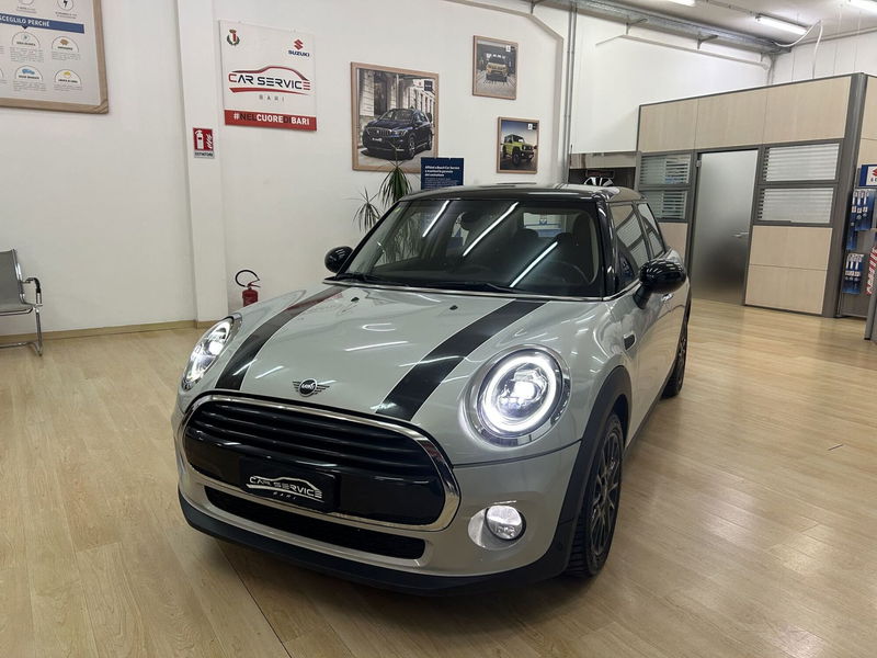 MINI Mini 1.5 Cooper D Business 5 porte del 2019 usata a Bari