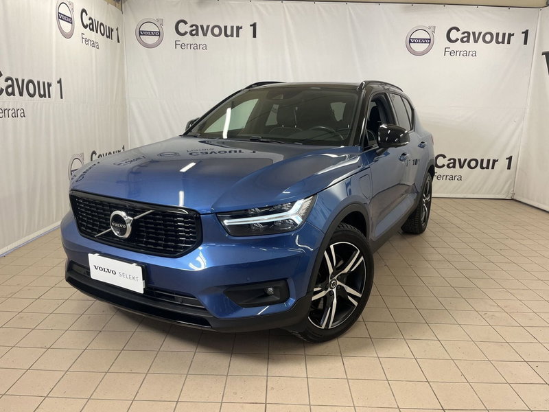 Volvo XC40 T5 Recharge Plug-in Hybrid R-design del 2020 usata a Ferrara