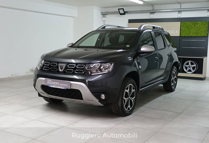 Dacia Duster 1.0 TCe 100 CV ECO-G 4x2 Prestige del 2020 usata a Catanzaro