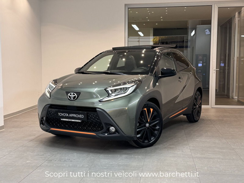 Toyota Aygo X 1.0 VVT-i 72 CV 5 porte Limited Air S-CVT del 2022 usata a Brescia