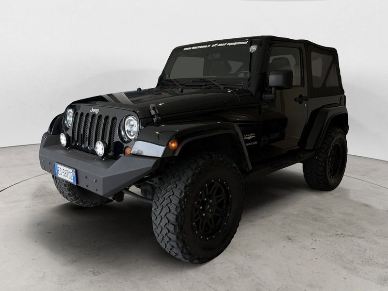 Jeep Wrangler 2.8 CRD DPF Sahara Auto del 2013 usata a Parma