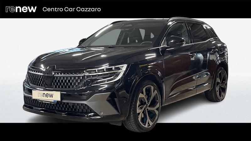 Renault Austral 1.2 full hybrid Iconic Esprit Alpine 200cv auto del 2023 usata a Saronno