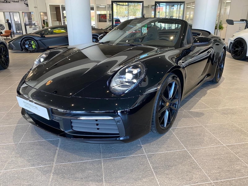 Porsche 911 Cabrio Carrera 4S del 2024 usata a Firenze