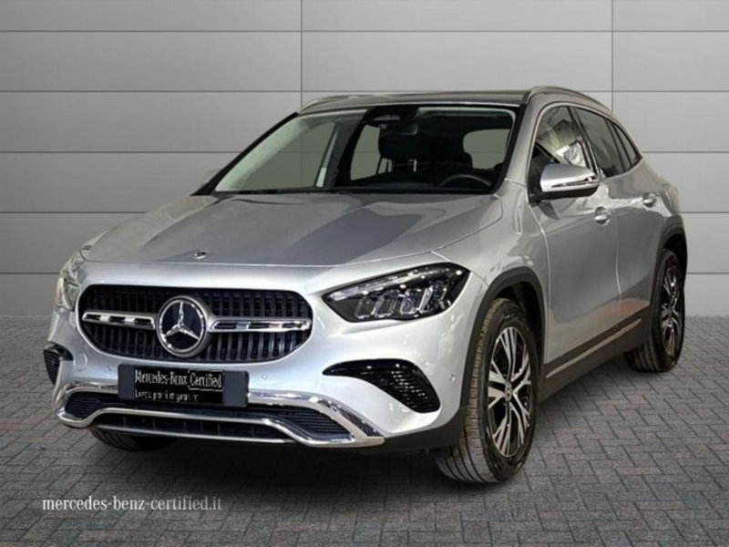 Mercedes-Benz GLA SUV 180 d Progressive Advanced auto del 2025 usata a Bologna
