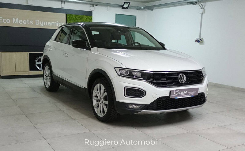 Volkswagen T-Roc 1.5 TSI ACT Advanced BlueMotion Technology del 2019 usata a Catanzaro