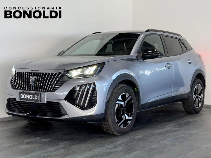 Peugeot 2008 1.2 puretech Active s&s 100cv del 2025 usata a Montichiari