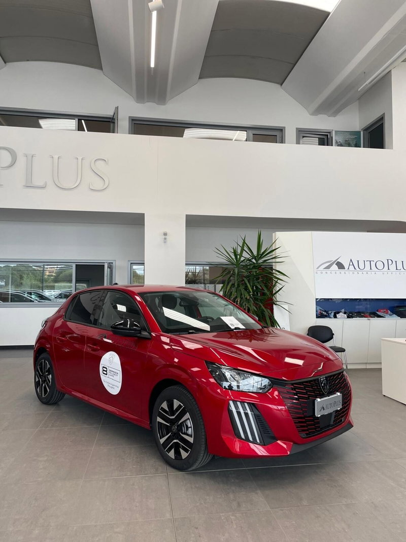 Peugeot 208 PureTech 100 Stop&Start 5 porte Allure nuova a Olbia