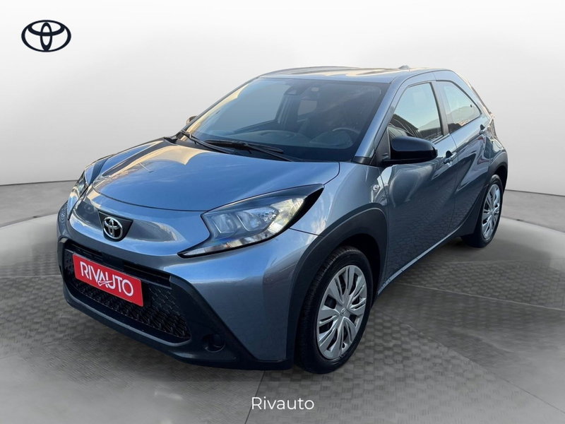 Toyota Aygo X 1.0 VVT-i 72 CV 5 porte Limited Air nuova a Como