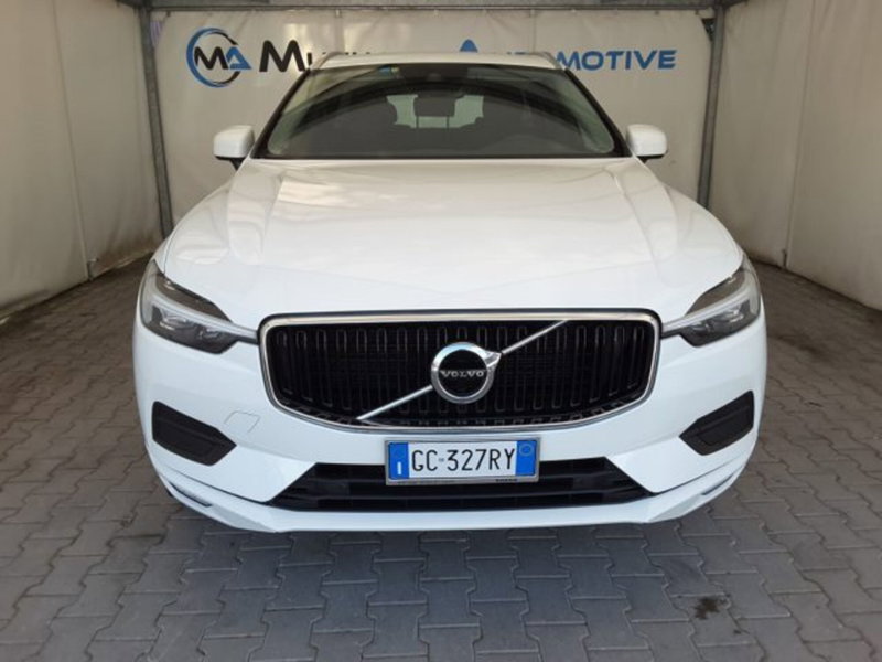 Volvo XC60 B4 Geartronic Momentum del 2021 usata a Firenze