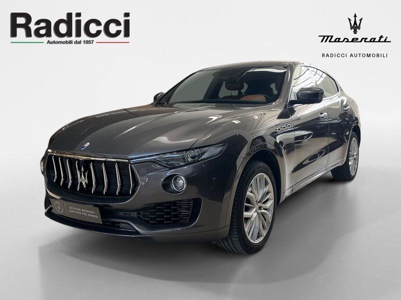 Maserati Levante Levante V6 Diesel AWD del 2018 usata a Bari