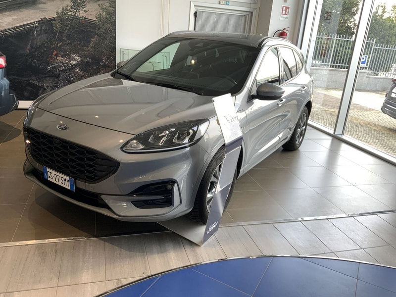 Ford Kuga 2.5 Plug In Hybrid 225 CV CVT 2WD ST-Line del 2024 usata a Caresanablot