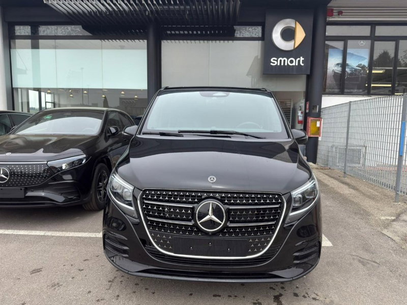 Mercedes-Benz Classe V Extralong 300 d Avantgarde auto nuova a Tavarnelle Val di Pesa