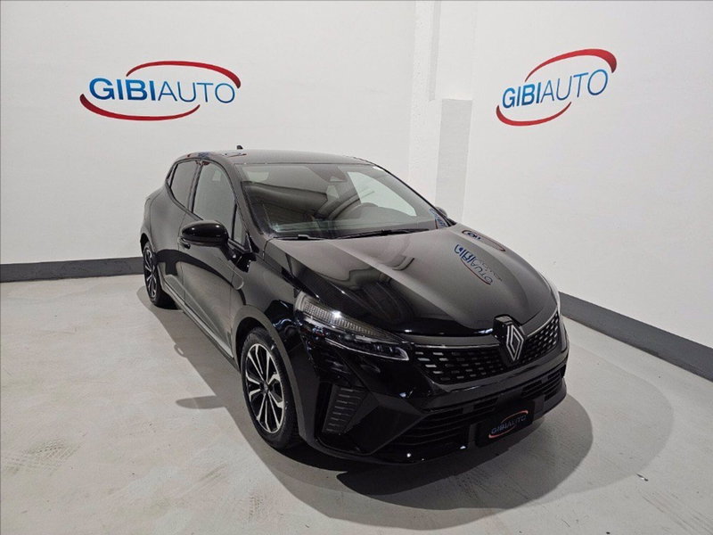 Renault Clio TCe 90 CV 5 porte Techno del 2025 usata a Palermo