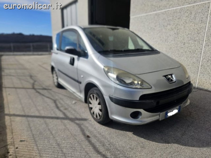 Peugeot 1007 1.4 HDi Happy del 2005 usata a Campodipietra
