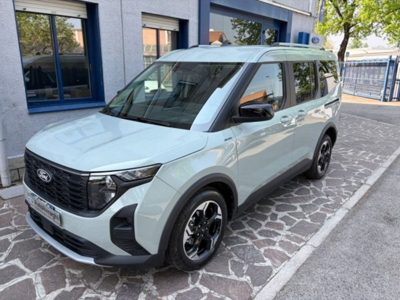 Ford Tourneo Courier 1.0 EcoBoost 100 CV Plus nuova a Lodi