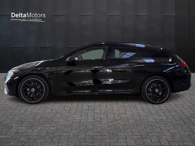 Mercedes-Benz CLA Shooting Brake EQ 250+ Premium Plus nuova a Rimini