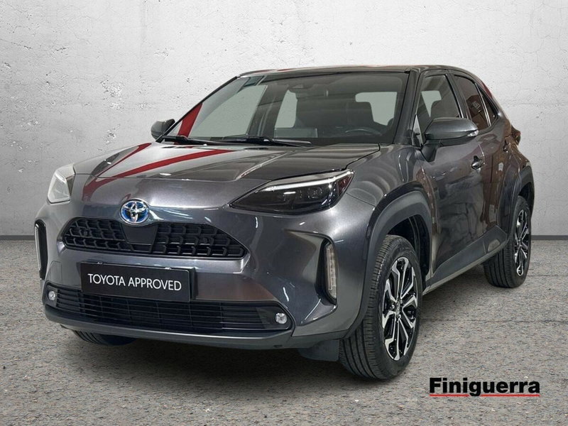 Toyota Yaris Cross Trend fwd 115cv e-cvt del 2022 usata a Civate