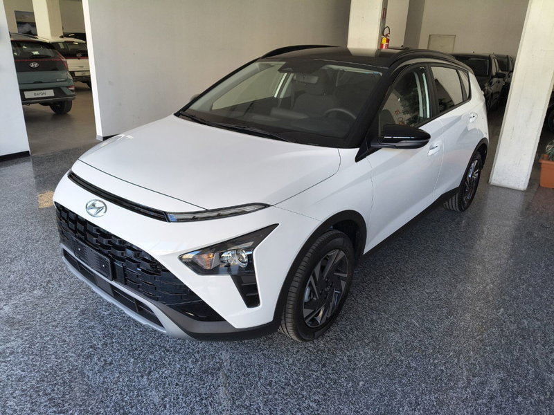 Hyundai Bayon 1.2 mpi Exclusive nuova a Civitanova Marche