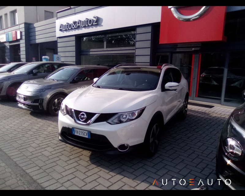 Nissan Qashqai 1.5 dCi N-Connecta del 2017 usata a Parma
