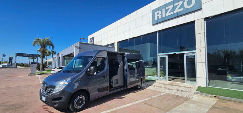 Renault Master Furgone T35 2.3 dCi/170 S&S PL-TM Furgone Ice T.T. del 2019 usata a Surano