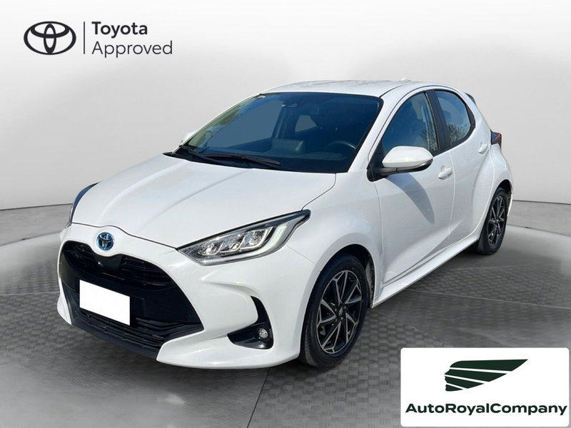 Toyota Yaris 1.5 Hybrid 5 porte Trend del 2023 usata a Roma