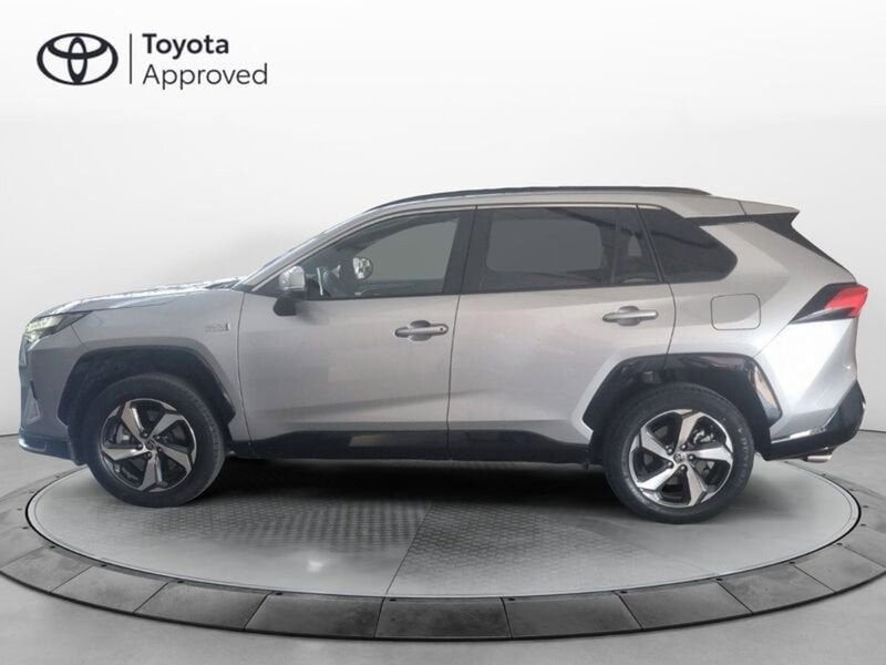 Toyota Rav4 PHEV E-CVT AWD-i More Dynamic del 2022 usata a Vicenza