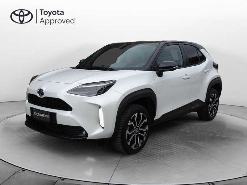 Toyota Yaris Cross 1.5 Hybrid 5p. E-CVT AWD-i Trend del 2022 usata a Sedico