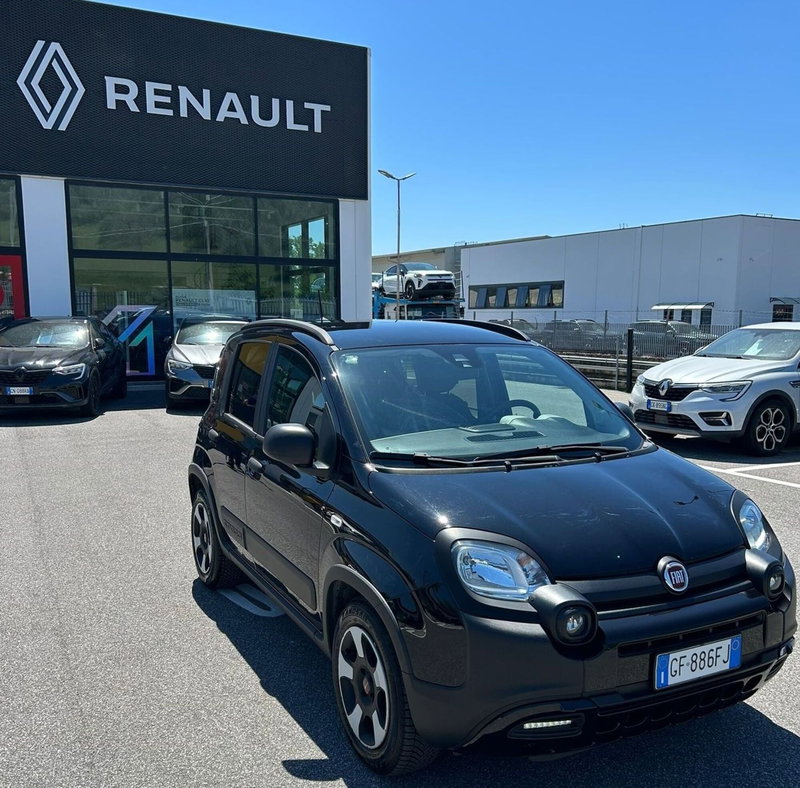 Fiat Panda 1.0 FireFly S&S Hybrid City Cross del 2021 usata a Guidonia Montecelio
