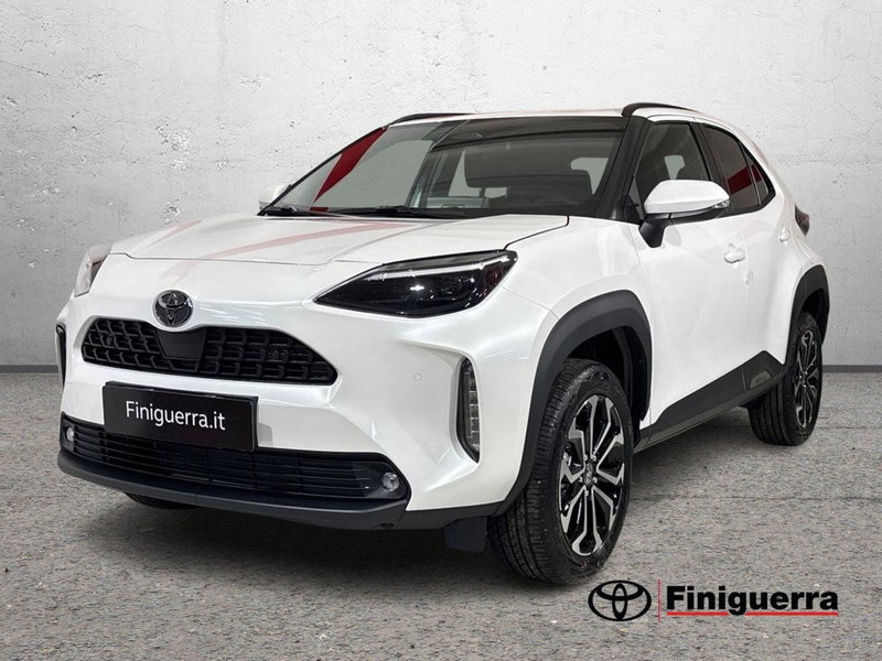 Toyota Yaris Cross fwd 130cv e-cvt nuova a Civate