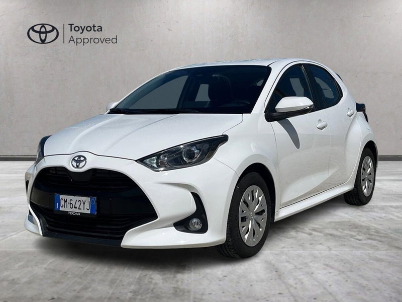 Toyota Yaris 1.0 5 porte Active del 2023 usata a Melilli