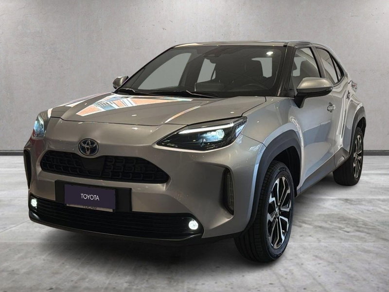 Toyota Yaris Cross Trend fwd 115cv e-cvt del 2022 usata a Misterbianco