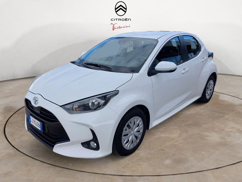Toyota Yaris 1.0 72 CV 5 porte Active del 2022 usata a Voghera