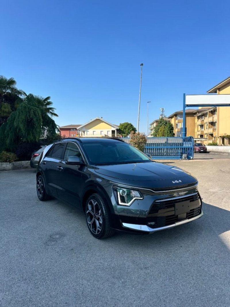 Kia Niro 1.6 GDi DCT HEV Style nuova a Novara