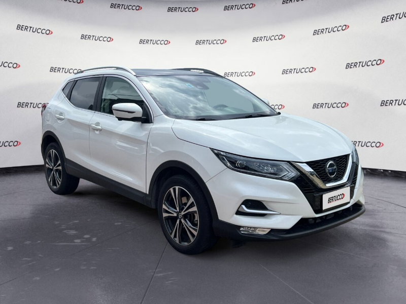 Nissan Qashqai 1.3 DIG-T 160 CV DCT N-Connecta del 2019 usata a Verona
